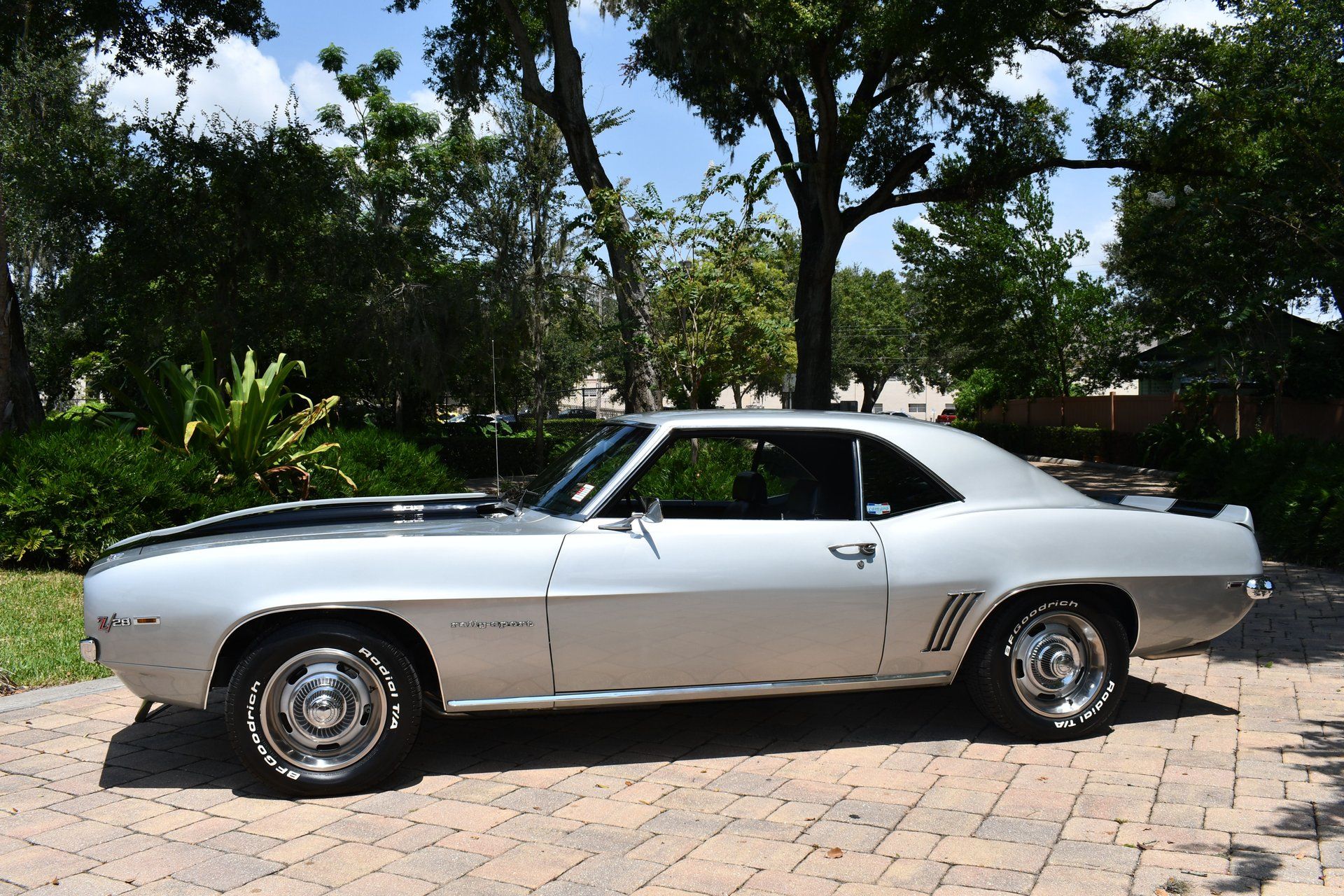 1969 CHEVROLET CAMARO Z28 - Image 3