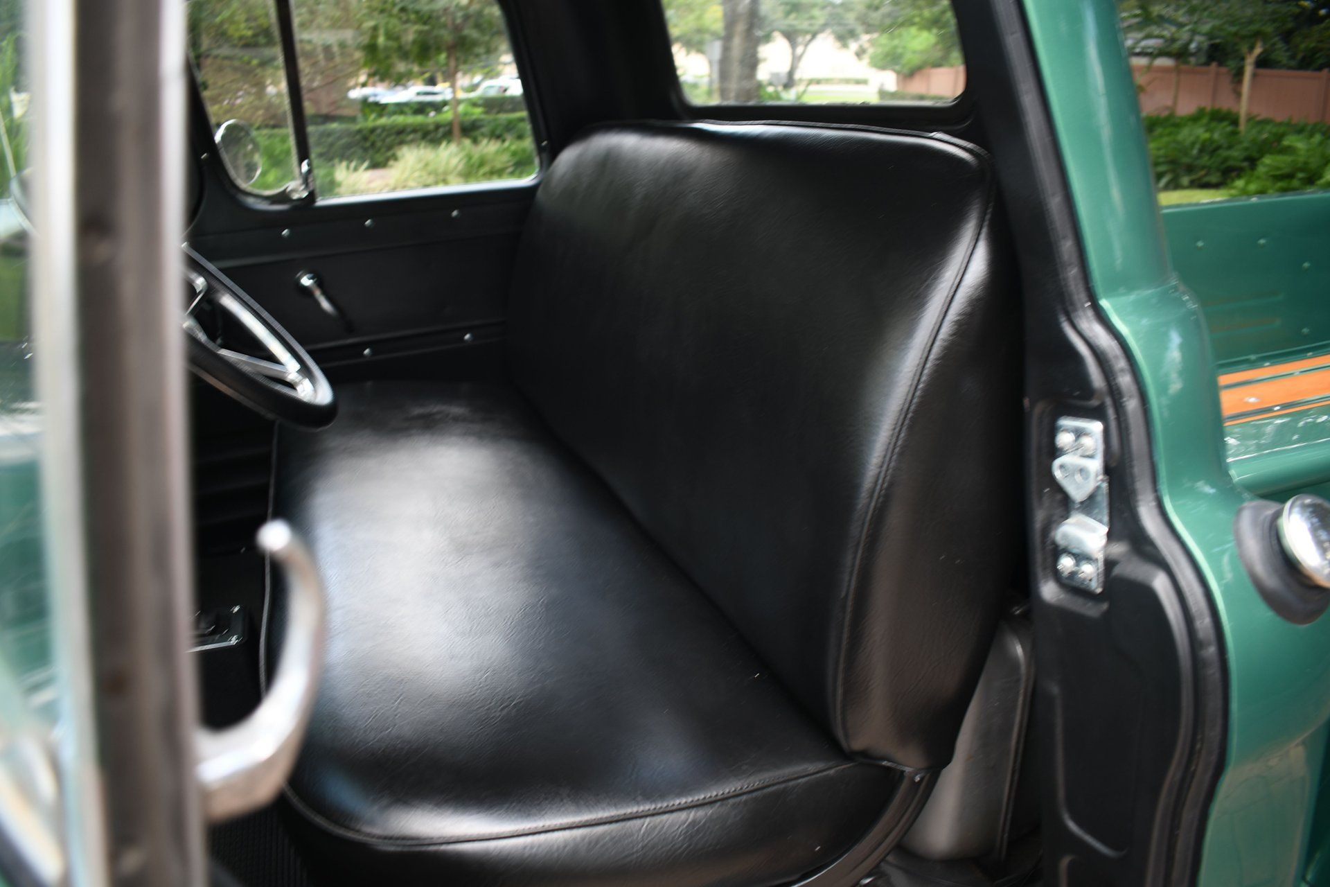 1957 CHEVROLET 3200 - Image 17