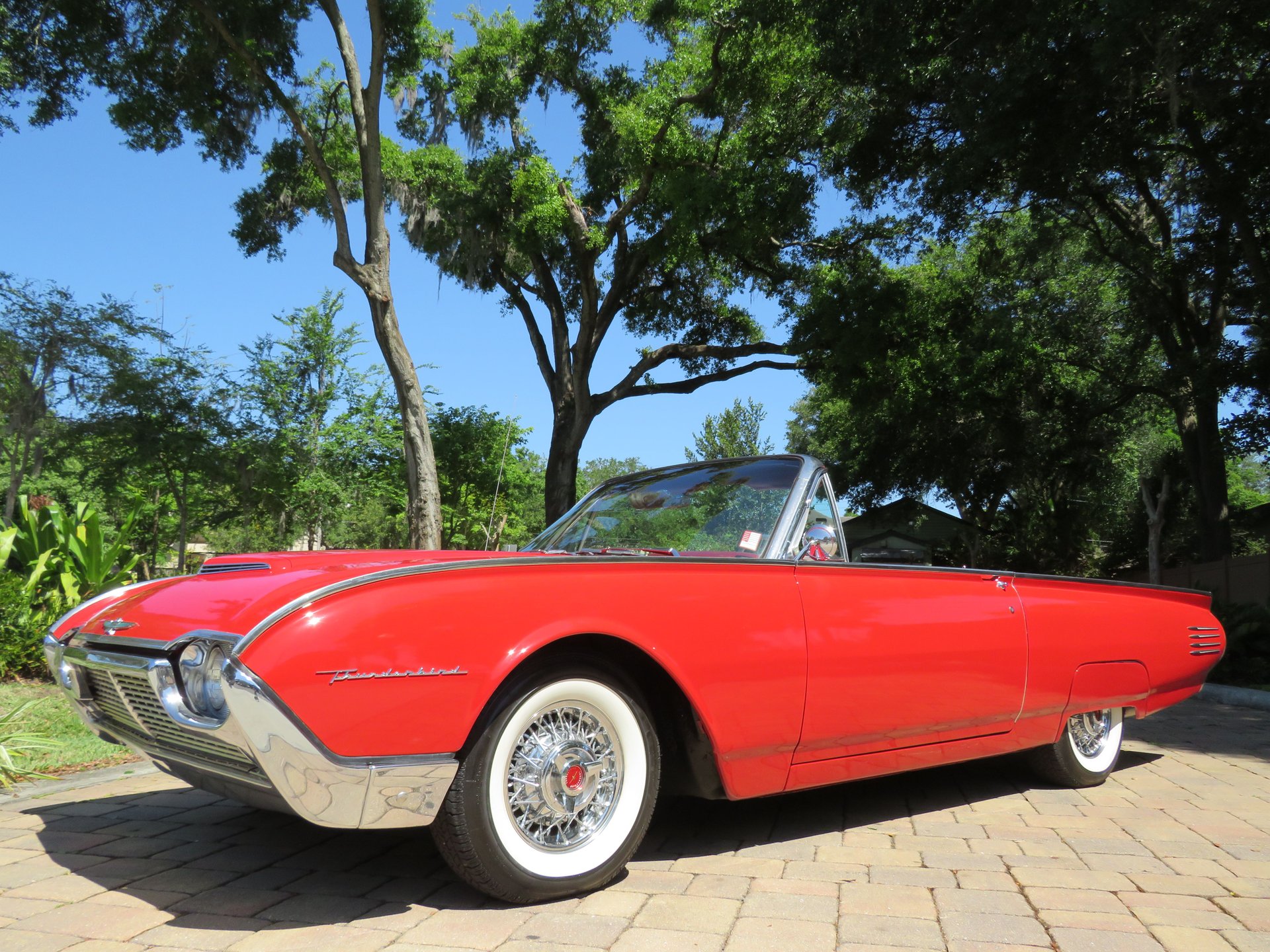 1961 FORD THUNDERBIRD - Image 2