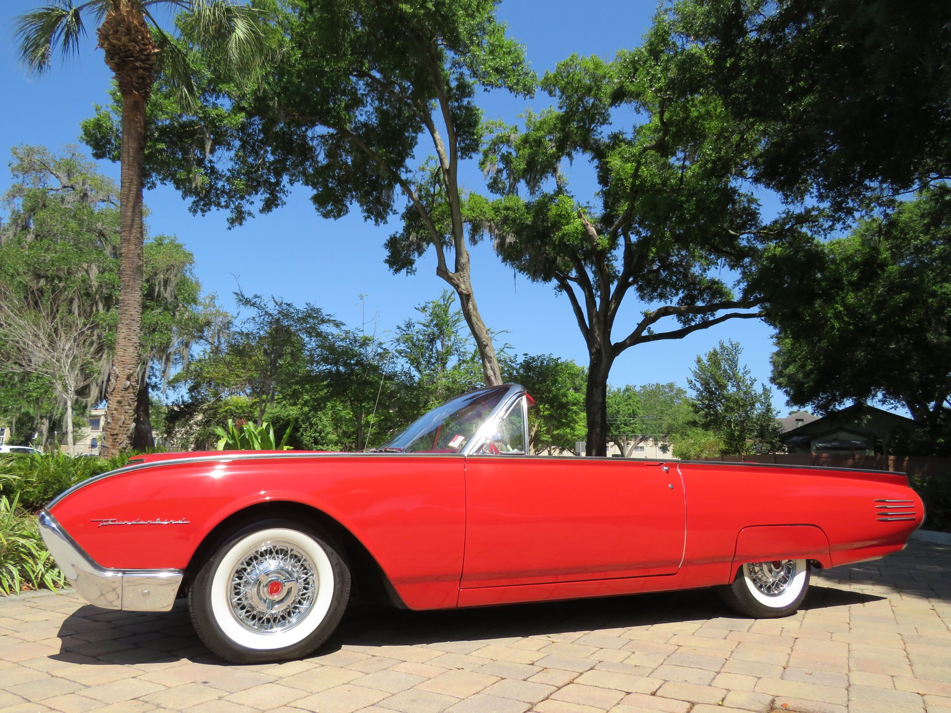 1961 FORD THUNDERBIRD - Image 3