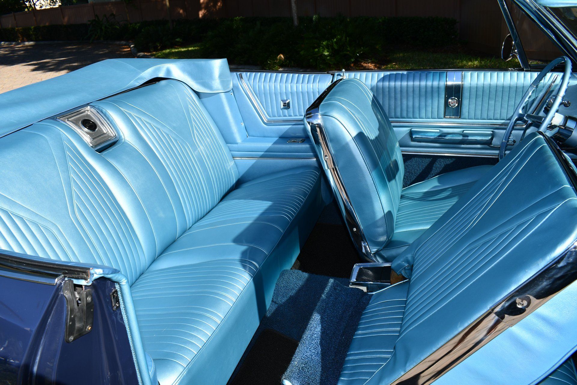 1965 CHEVROLET IMPALA SS - Image 21